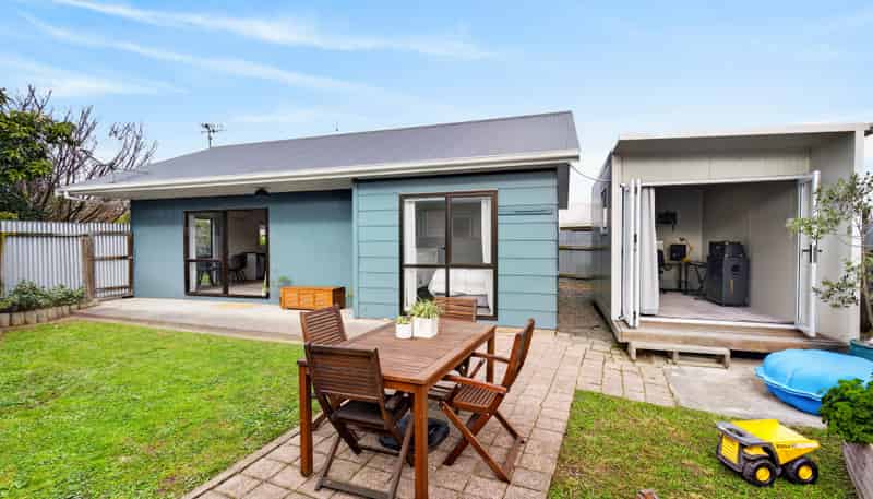 69A Riverbend Road, Onekawa