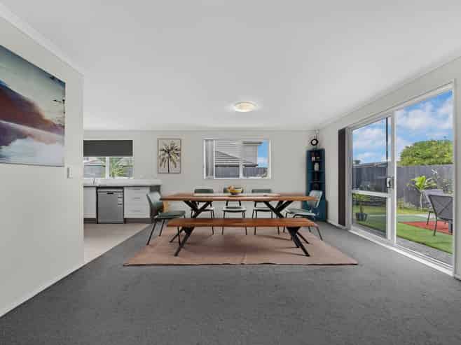 33 Hain Avenue, Mangere East