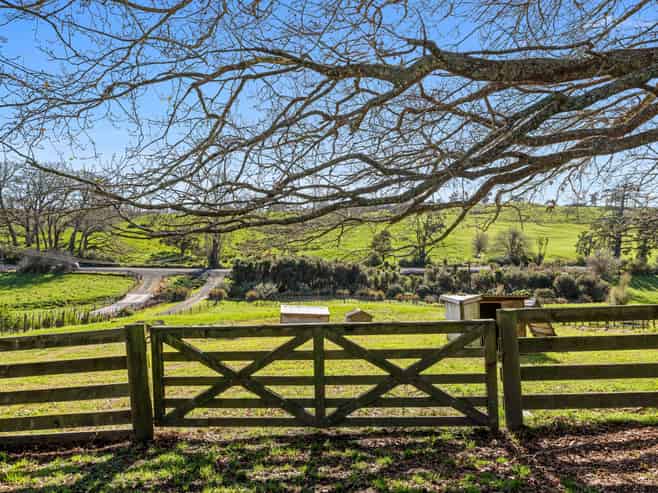 639 Wellsford Valley Road, Wellsford