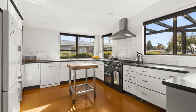 202 Caroline Place, Mayfair