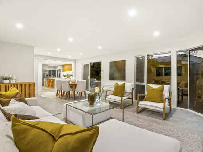 12 Auckland Road, Saint Heliers