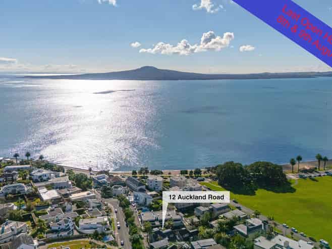 12 Auckland Road, Saint Heliers