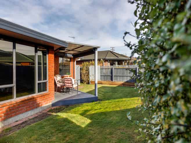 3 Robalan Place, Redwoodtown