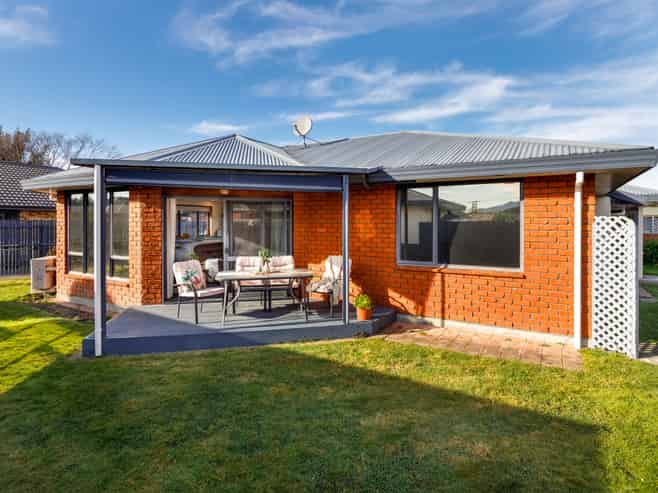 3 Robalan Place, Redwoodtown