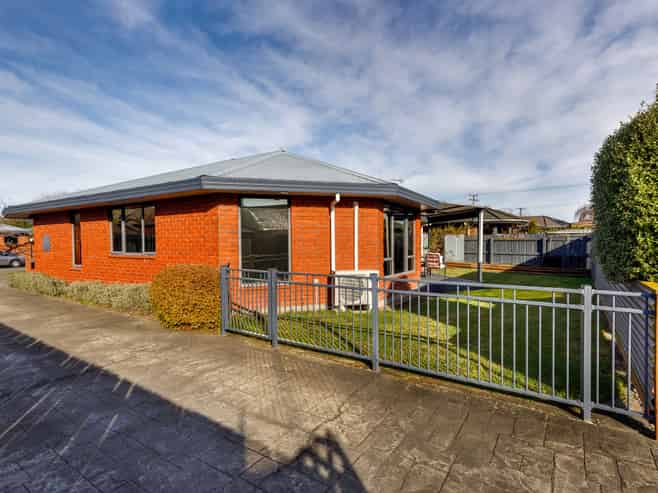 3 Robalan Place, Redwoodtown