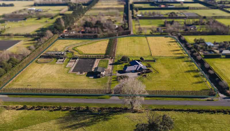831 Waterholes Road, ROLLESTON
