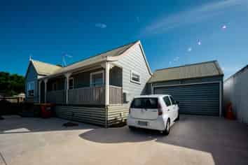 146A Tuhikaramea Road, Dinsdale
