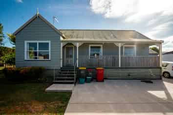 146A Tuhikaramea Road, Dinsdale