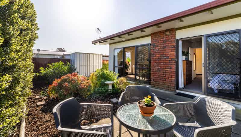 807C Avenue Road East, Parkvale