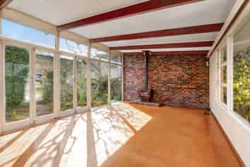 54 Holland Road, Hillcrest