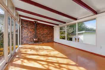 54 Holland Road, Hillcrest