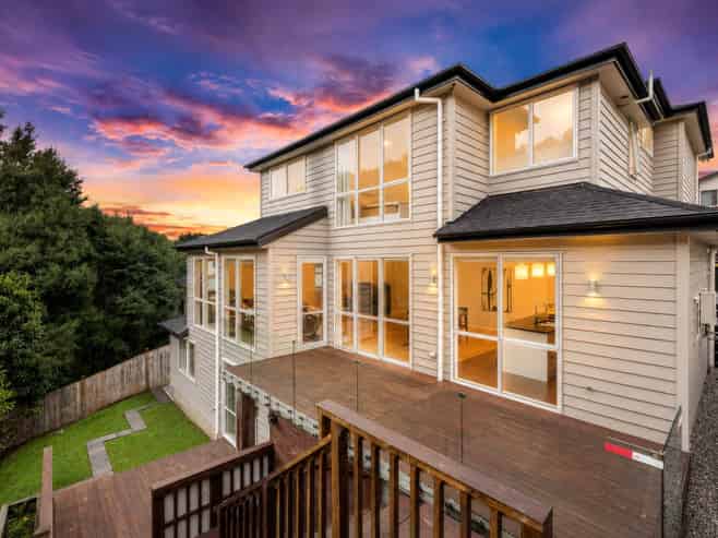 38 Golden Morning Drive, Albany
