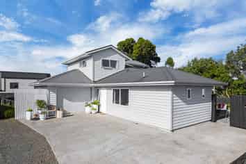 28A Torkar Road, Clarks Beach