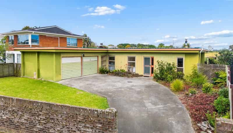 12 Andes Avenue, Mangere Bridge
