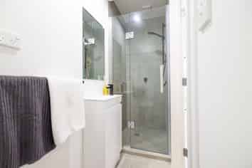 8/143 Portage Road, New Lynn