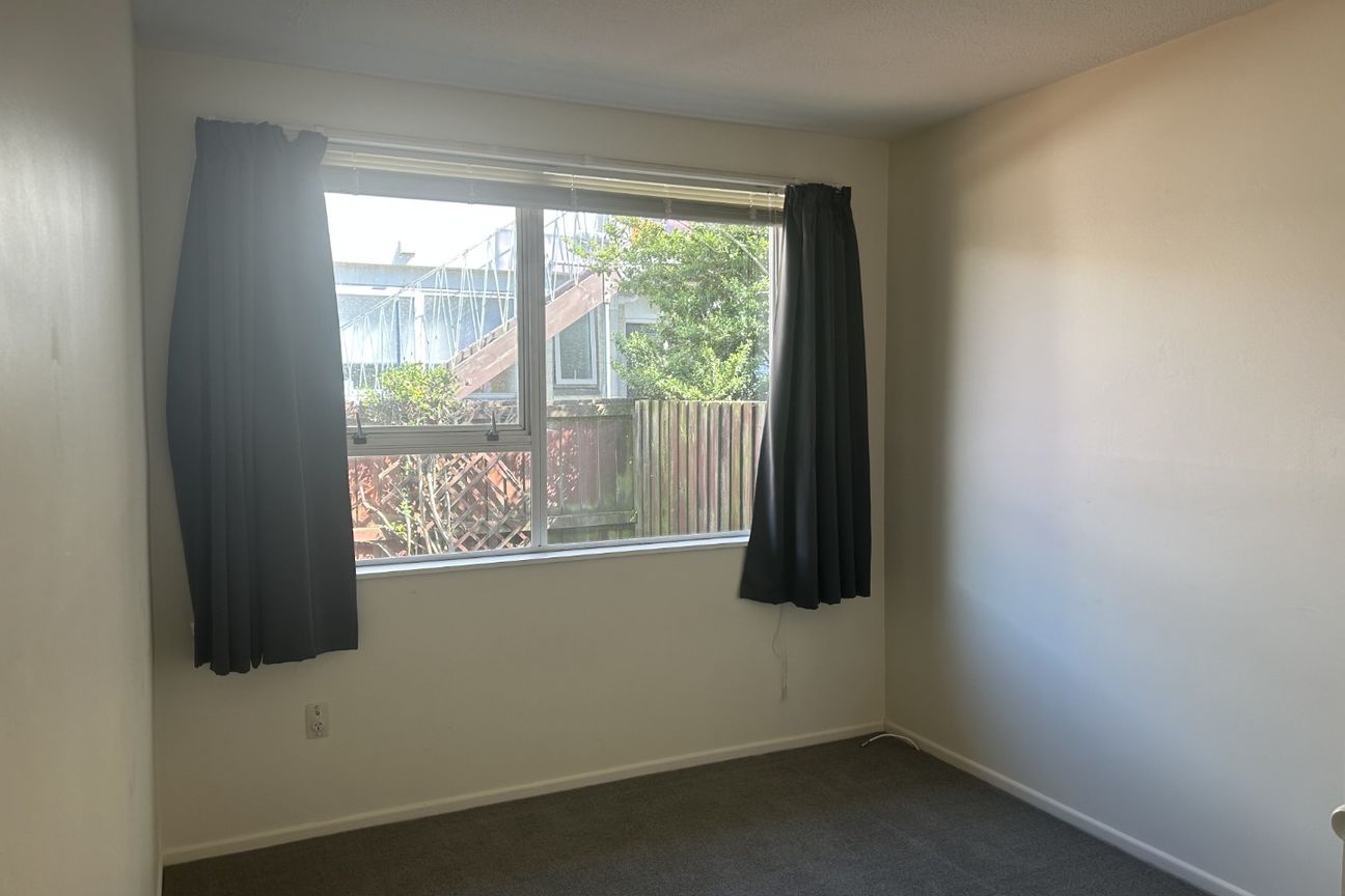2 Beds In Riccarton - Aanzicht 6