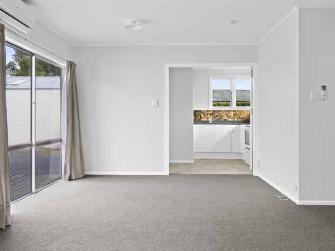12 Dermont Street, Bader