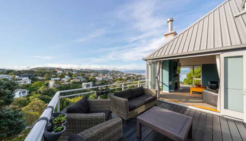 96A Nicholson Road, Khandallah