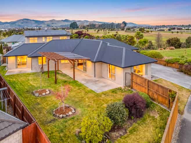 27 Clematis Place, Wigram