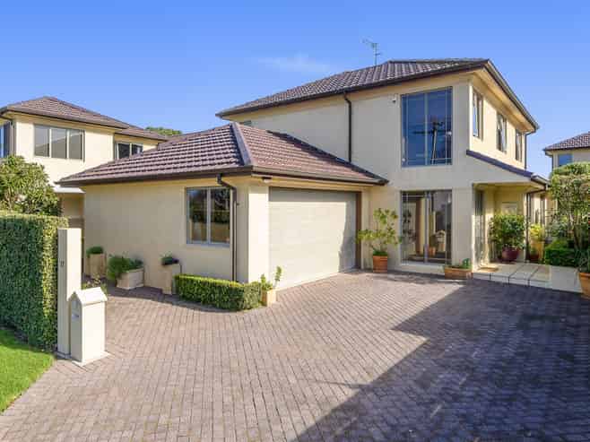 17 Edgecumbe Road, Avenues