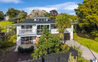 15 Bellfield Road, Opaheke
