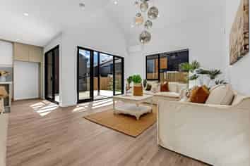 9 Murray Grey Lane, Karaka