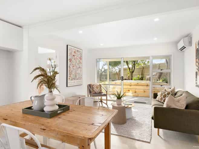 54 The Avenue, Lynfield