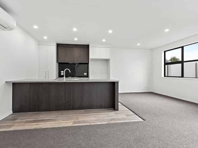 7/102 Swayne Road, Cambridge