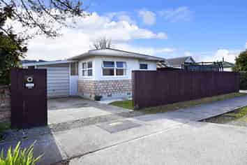 35 Arrow Street, Wakefield