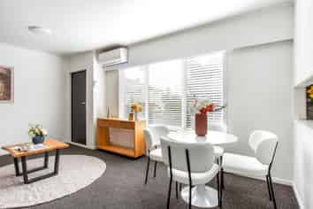 7/3 Kingsway Avenue, Sandringham