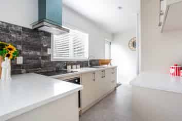 7/3 Kingsway Avenue, Sandringham