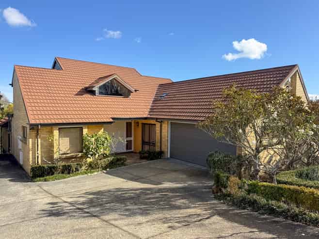6 Wynsfield Garden, Saint Heliers
