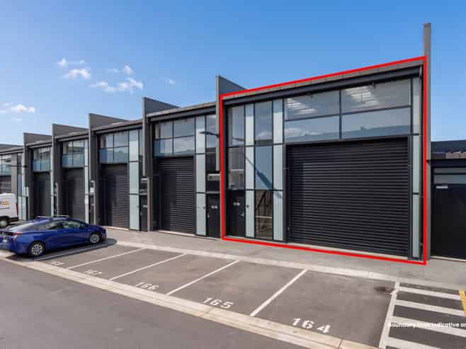 VACANT INDUSTRIAL UNIT WITH CAR PARKS
