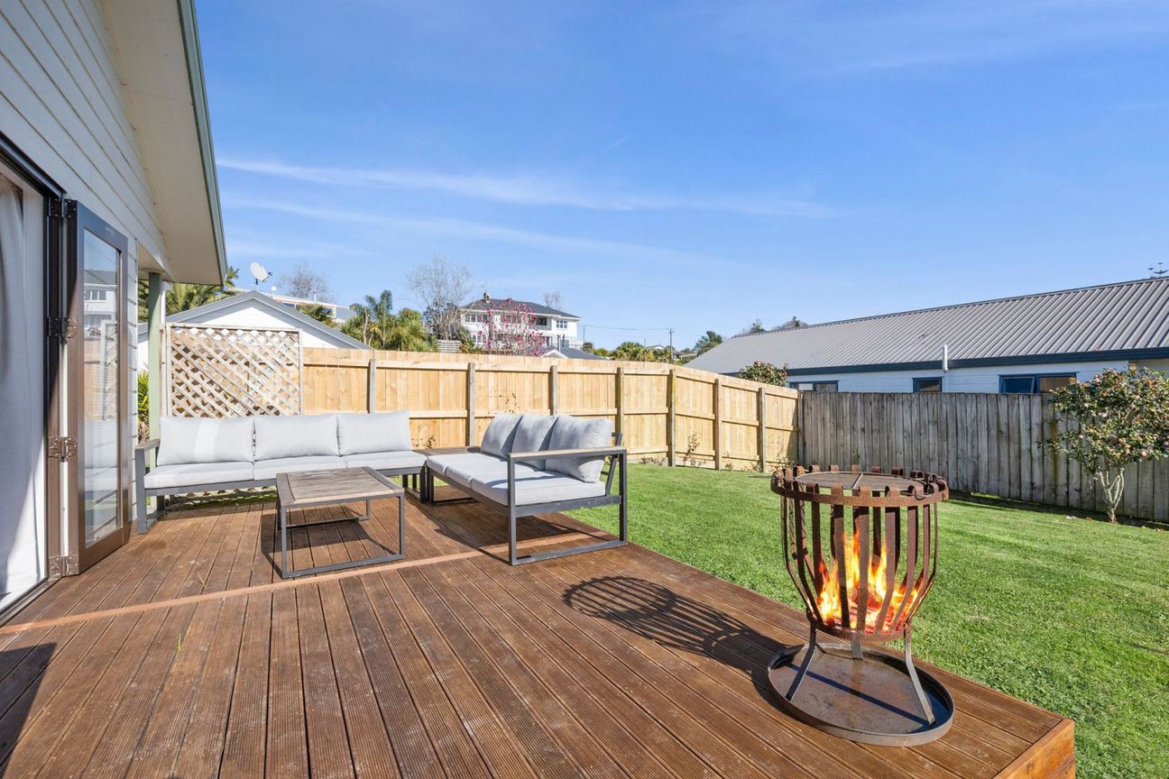 Move in ready, Great location. Act fast! - Aanzicht 3