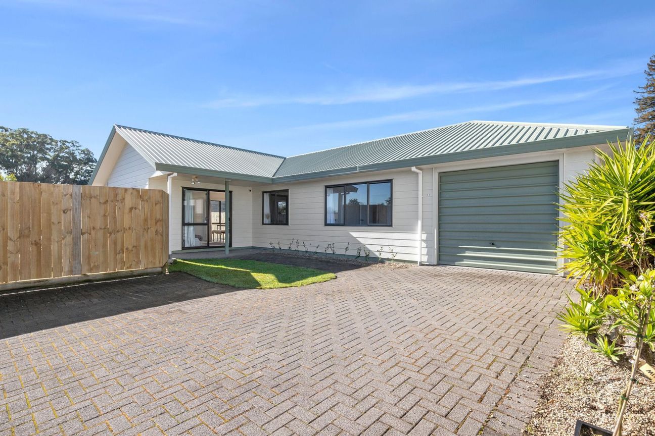 Move in ready, Great location. Act fast! - Aanzicht 4