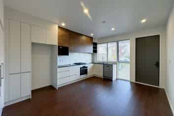 Auckland - Address withheld