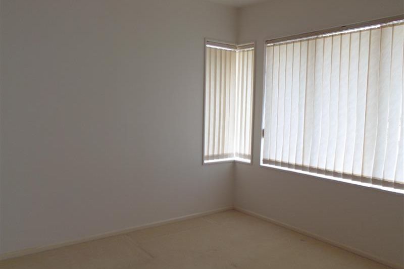 Spacious family home in Rangitoto college zone. - Altro