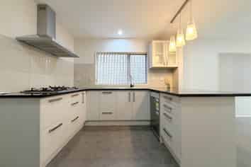 10 A Killarney Road, Flat Bush