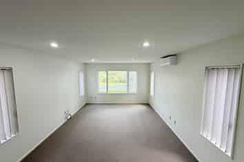 10 A Killarney Road, Flat Bush