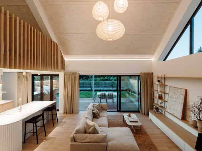 1 Whakahaumako Road, Cambridge