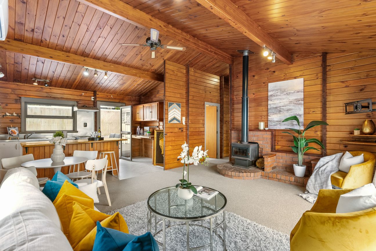 FREESTANDING PERFECT FIRST HOME! - Widok 5