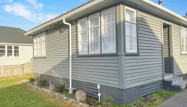 54  Cook Street, Foxton