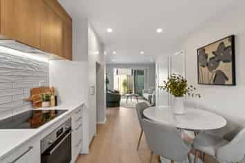 21 Derwent Street (8 x finished homes), Island Bay