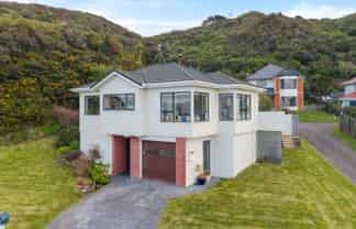 19 Jaunpur Crescent, Broadmeadows
