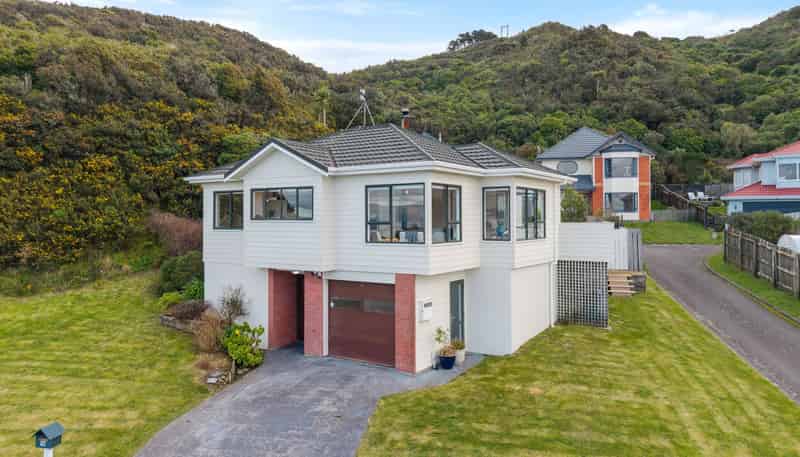 19 Jaunpur Crescent, Broadmeadows
