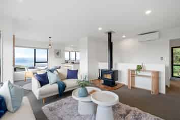 19 Jaunpur Crescent, Broadmeadows