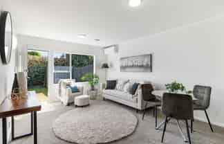 2/27 Harwood Road, Mount Wellington