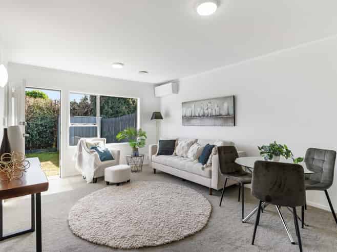 2/27 Harwood Road, Mount Wellington