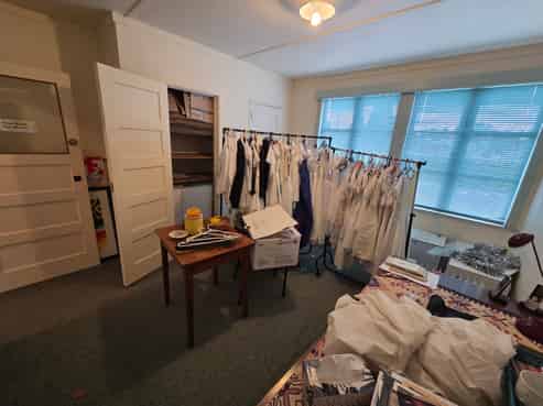 Kensington Standalone Office 120sqm + 4 Car Parks