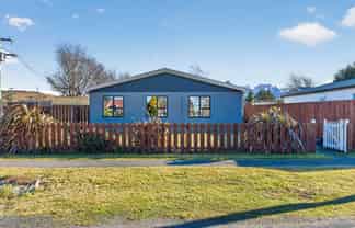5658 West Coast Road, Springfield